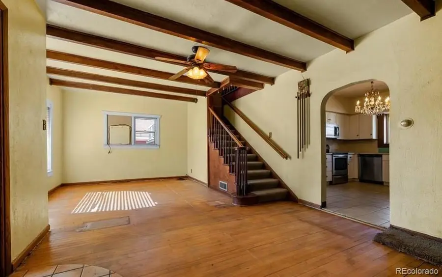 807 E Mesa Avenue, Pueblo, CO 81006 - #3