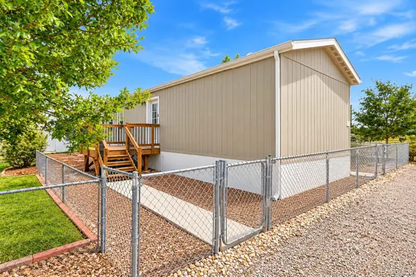 215 Palmer, Bennett, CO 80102