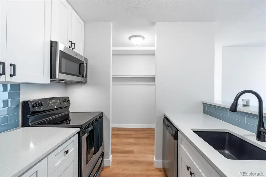 2231 S Vaughn Way #118B, Aurora, CO 80014 - Image #3