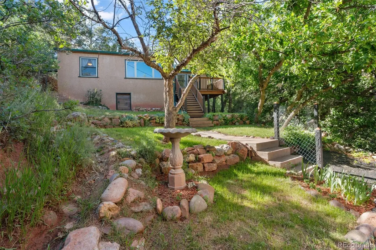 215 Washington, Manitou Springs, CO 80829 - #1