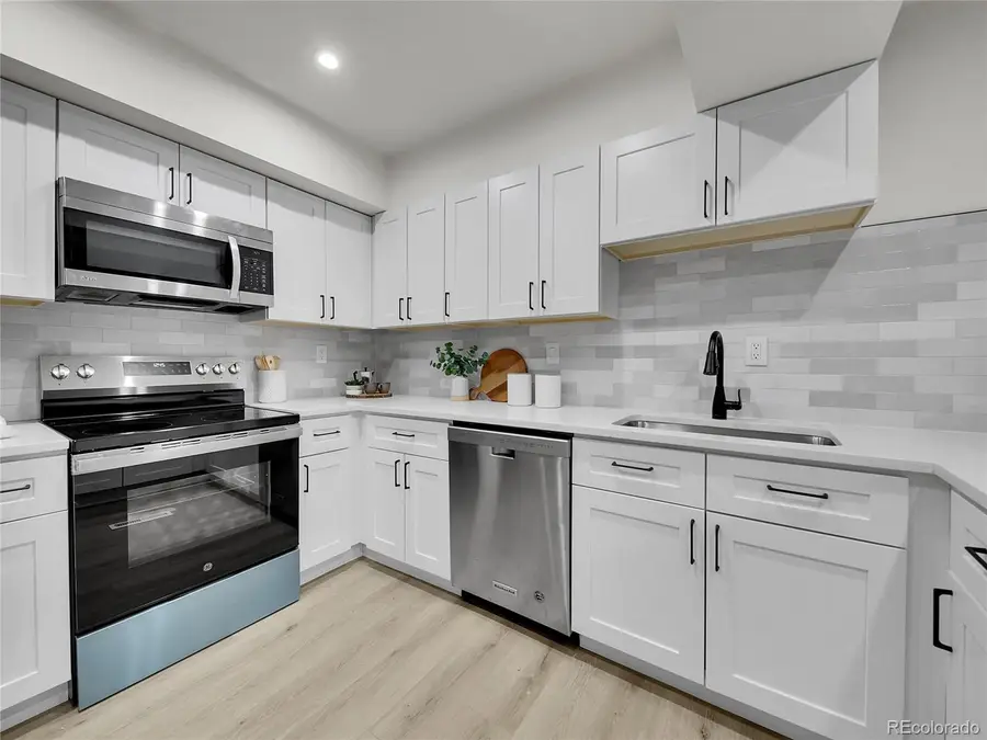 3532 S Hillcrest Drive #2, Denver, CO 80237 - Image #2