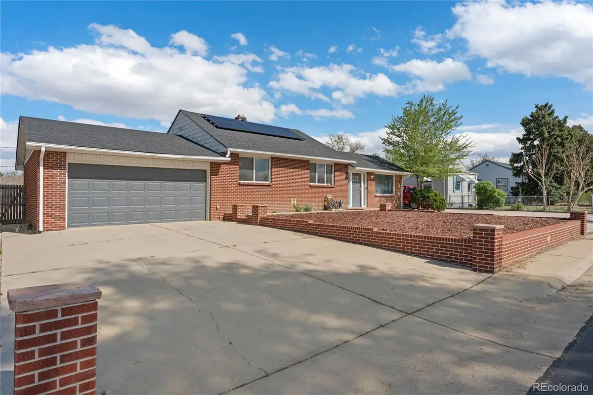 1960 Oakland Street, Aurora, CO 80010 - #1