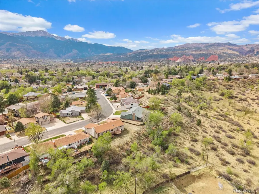 1453 Friendship Lane E, Colorado Springs, CO 80904 - #3
