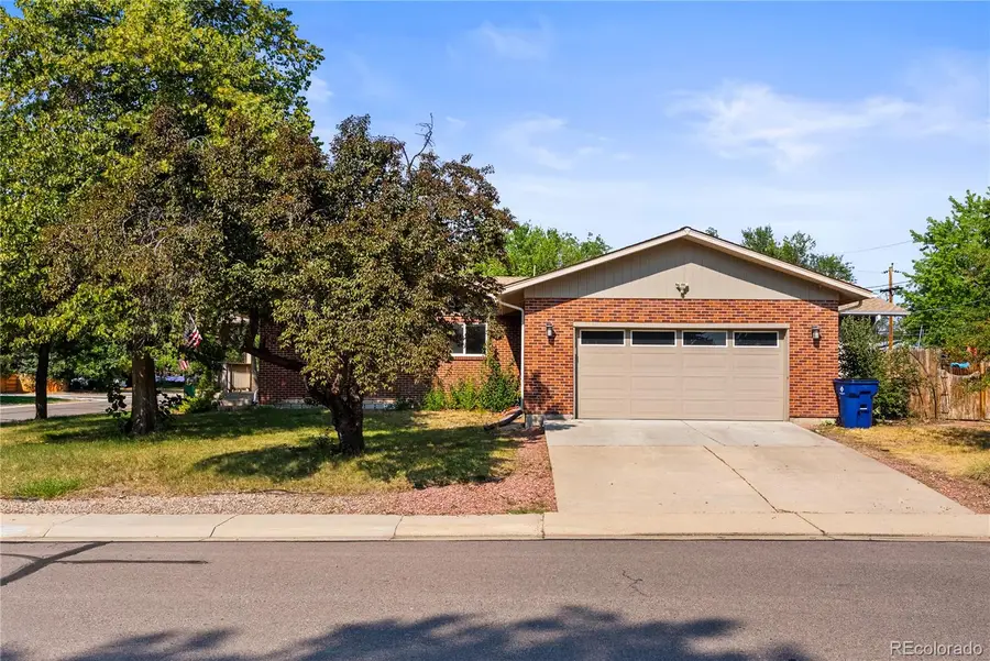 10325 W 16th Avenue, Lakewood, CO 80215 - #2