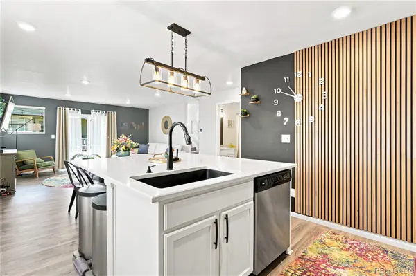 18662 E 53rd Drive, Denver, CO 80249