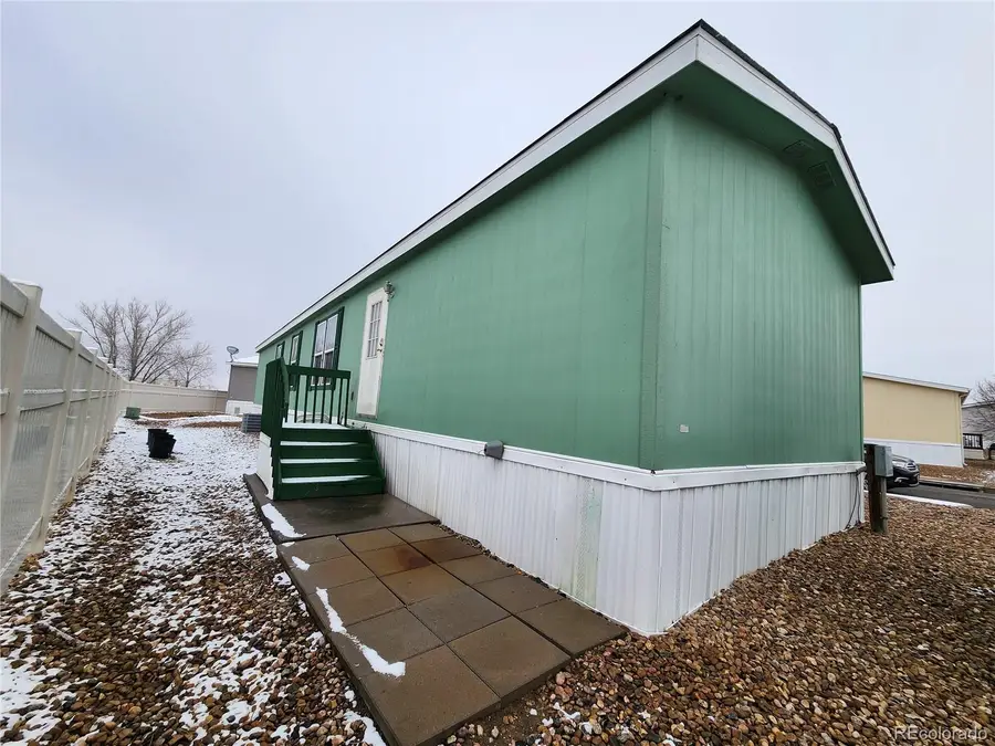 10639 Ashwood Street, Longmont, CO 80504 - Image #2