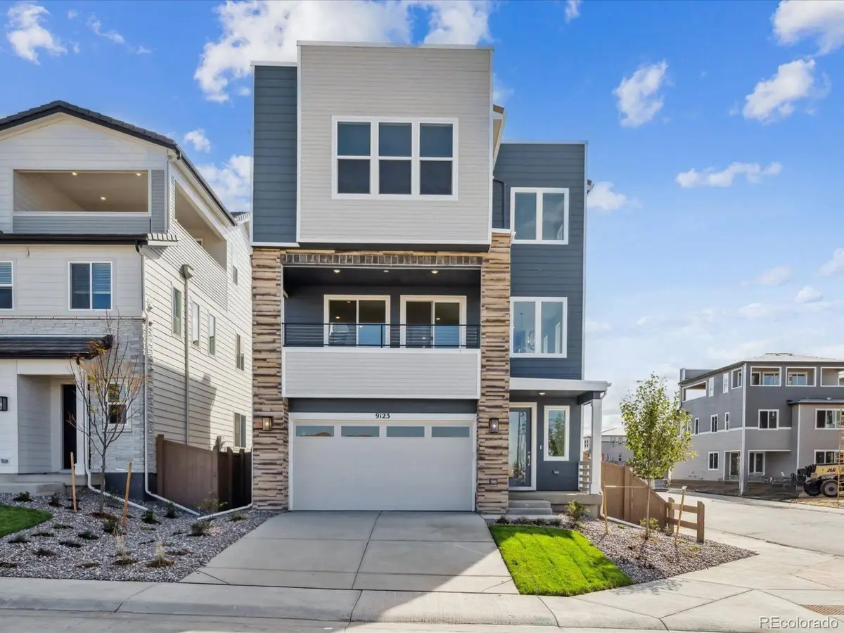 9123 White Ridge Road, Englewood, CO 80112 - Image #1