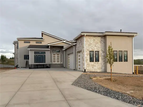 6735 S Flanders Court, Centennial, CO 80016