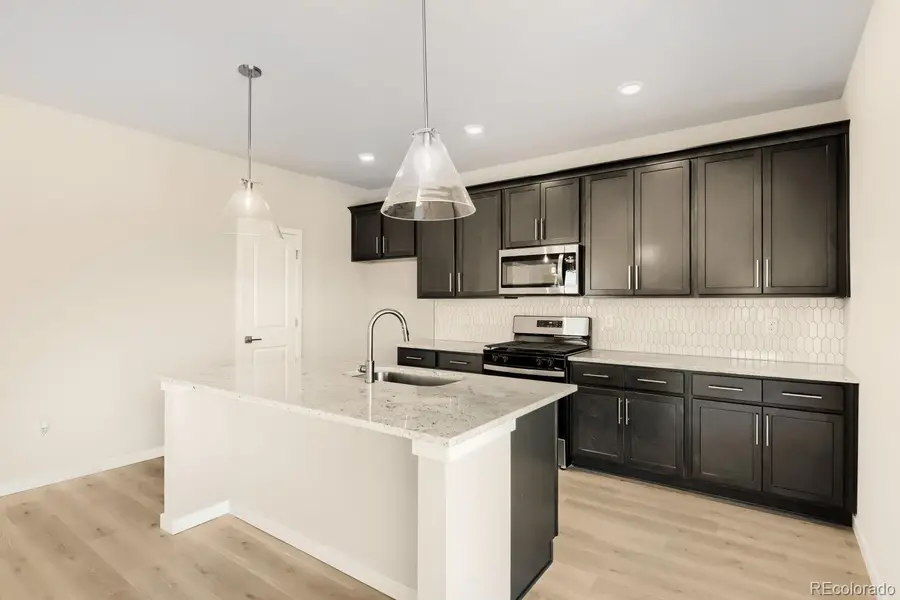 46435 Heritage Avenue, Bennett, CO 80102 - #2