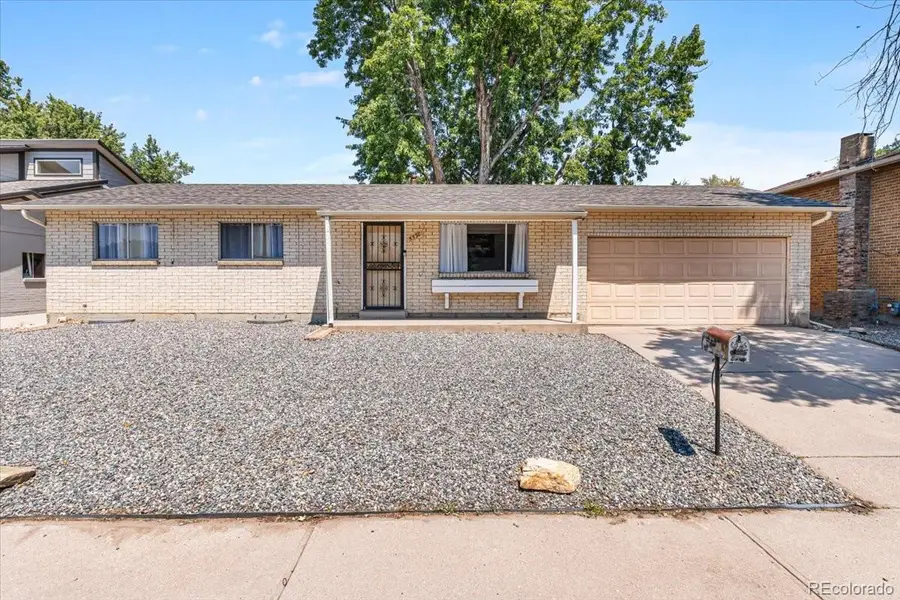 5530 Crystal Way, Denver, CO 80239 - #2