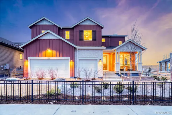 8821 Hotchkiss Street, Littleton, CO 80125