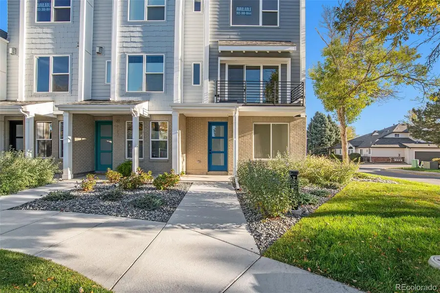 888 S Valentia Street #104, Denver, CO 80247 - Image #2