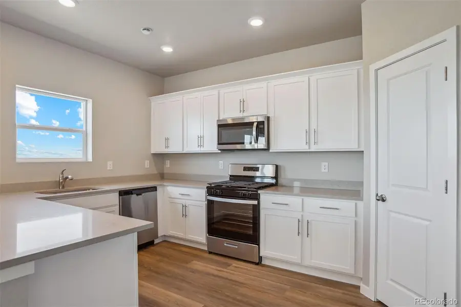 48295 Shetland Drive, Bennett, CO 80102 - Image #2