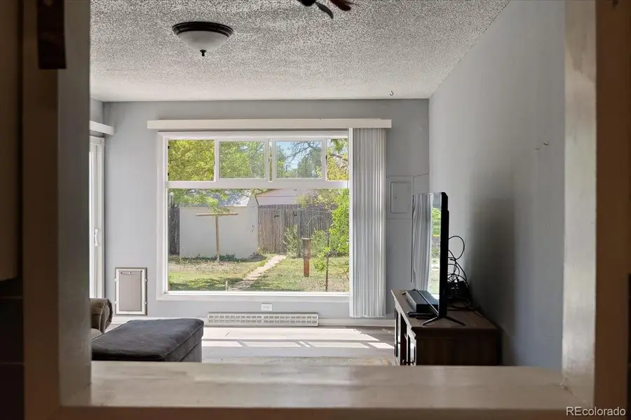 920 Central Court, Pueblo, CO 81003 - #3