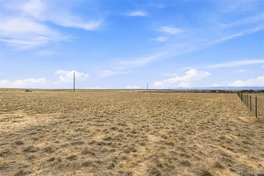 1828 Annie Lane, Keenesburg, CO 80643 - #2