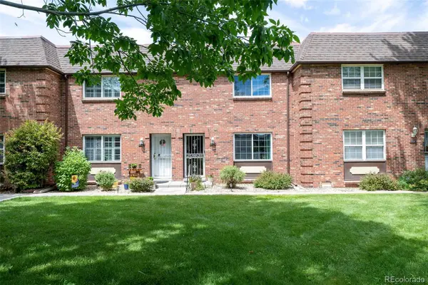 5527 S Lowell Boulevard, Littleton, CO 80123