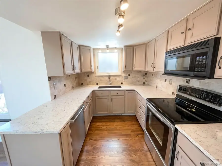 13102 W Cross Place, Littleton, CO 80127 - Image #2