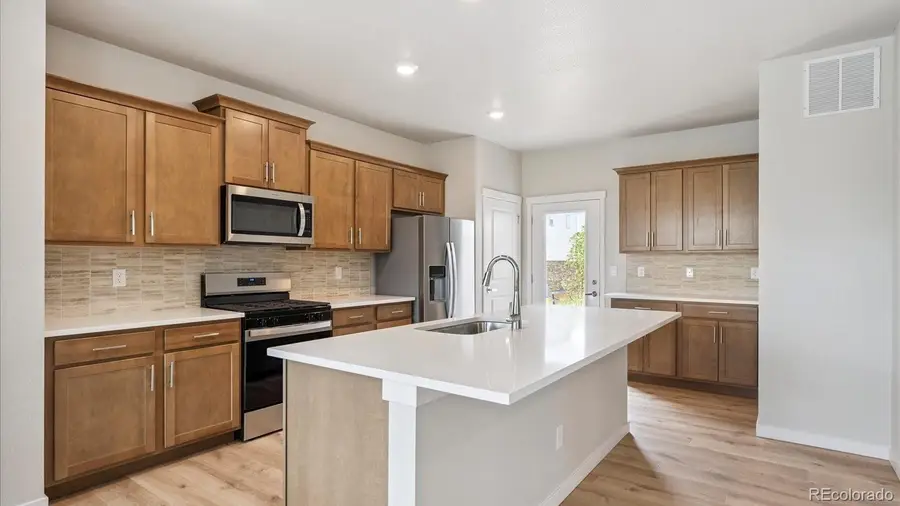 343 N Bersshine Street, Watkins, CO 80137 - #2