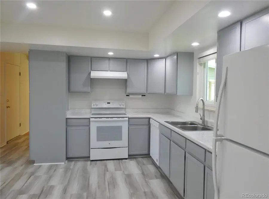 6423 E Floyd Avenue, Denver, CO 80222 - Image #3