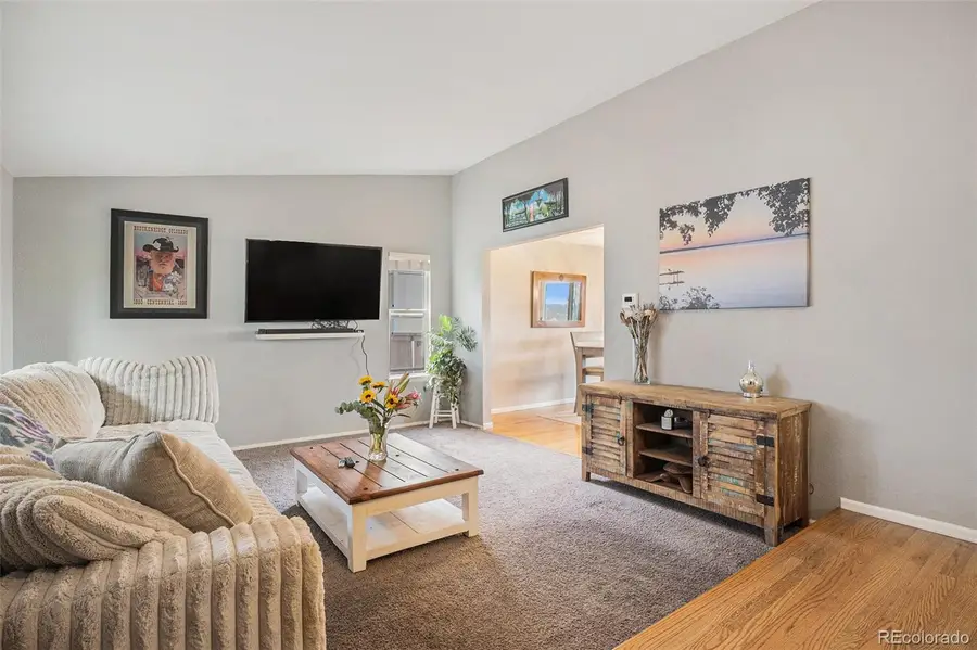 8975 S Coyote Street, Highlands Ranch, CO 80126 - Image #2