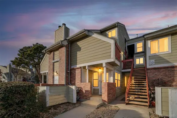 912 S Dearborn Way #4, Aurora, CO 80012