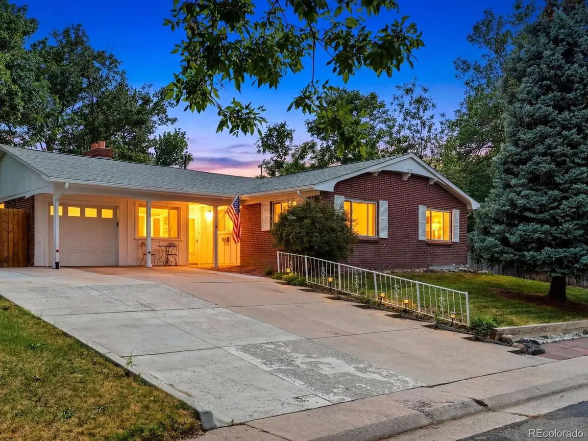 778 W Briarwood Avenue, Littleton, CO 80120 - #1