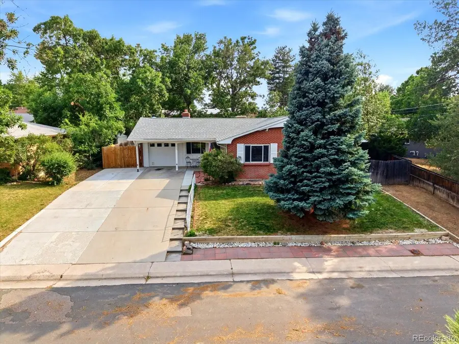 778 W Briarwood Avenue, Littleton, CO 80120 - #2