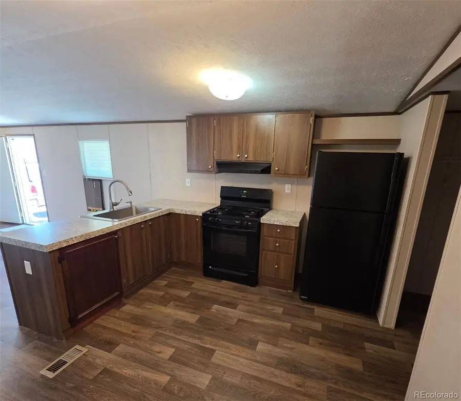 2935 11th, Evans, CO 80620 - #3