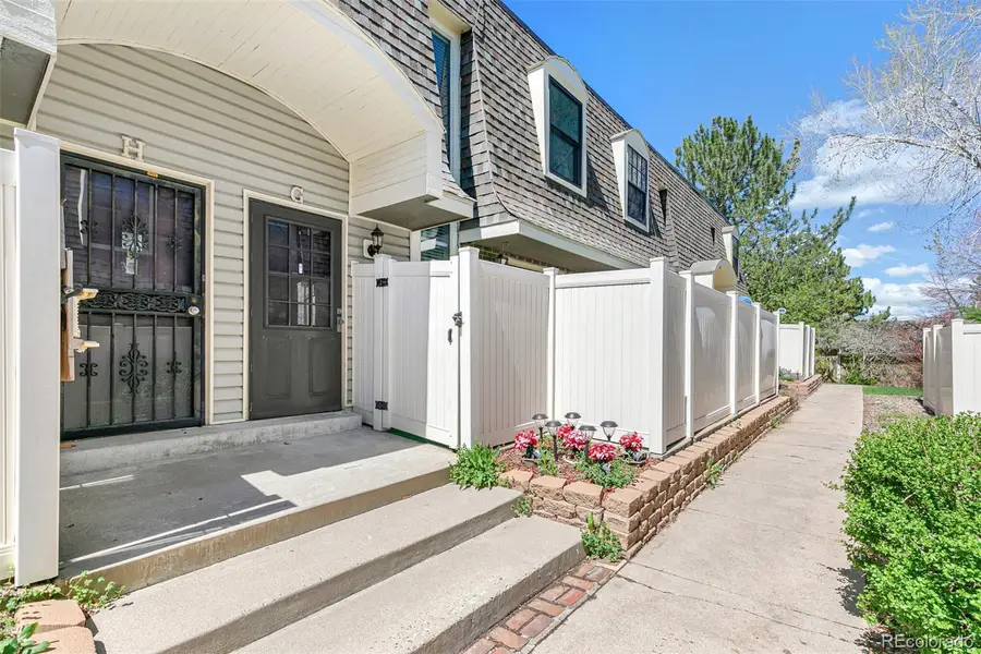 1350 S Idalia Street #G, Aurora, CO 80017 - Image #2