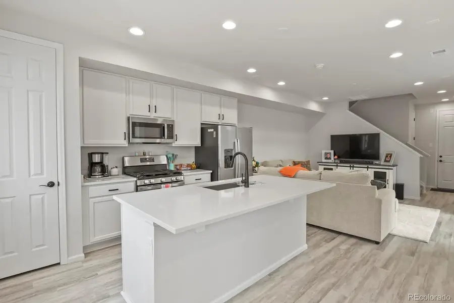 6107 Louisville Court, Frederick, CO 80504 - Image #3