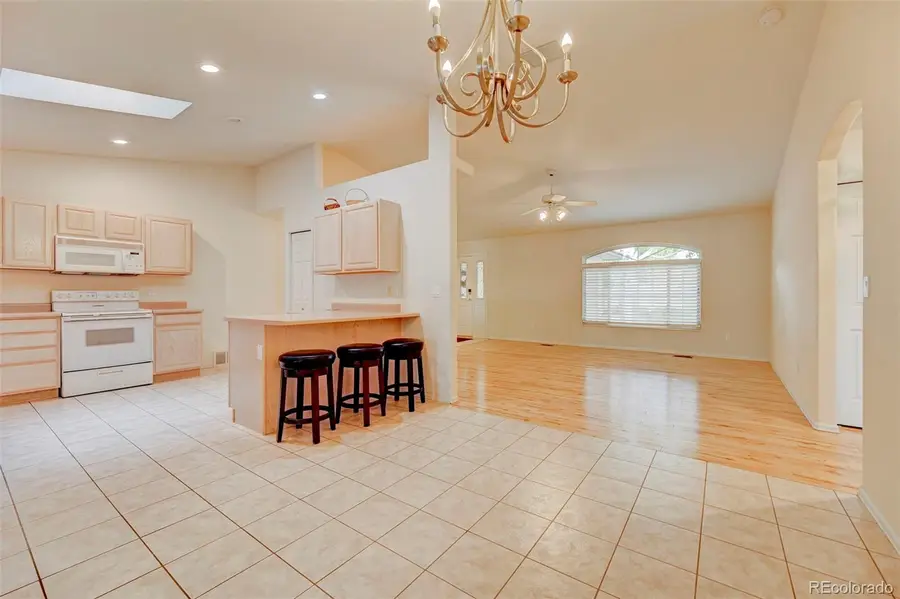 433 W Fairway Drive, Pueblo, CO 81007 - Image #2