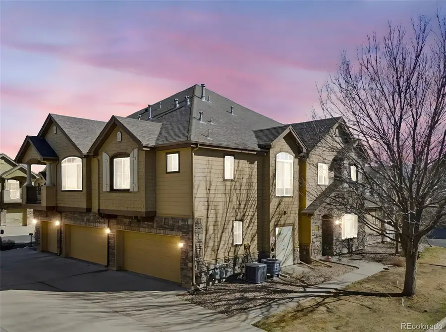 9972 W Jewell Avenue #B, Lakewood, CO 80232 - #2