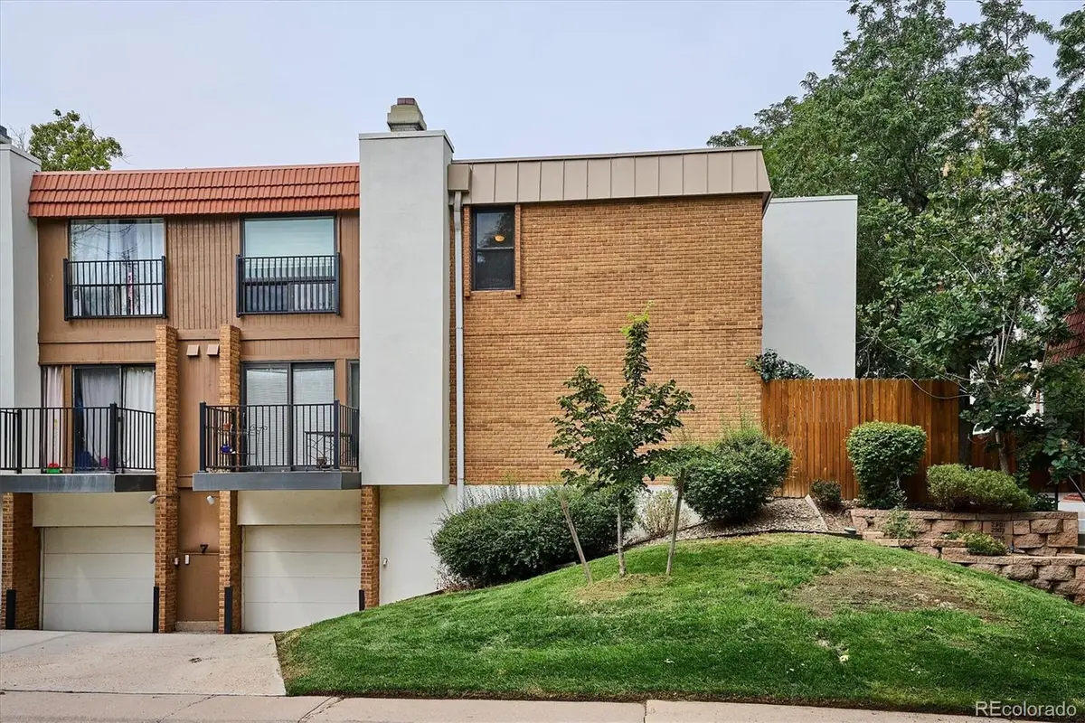 2907 S Locust Street, Denver, CO 80222 - Image #1