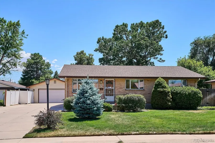 2922 W Layton Avenue, Englewood, CO 80110 - #3