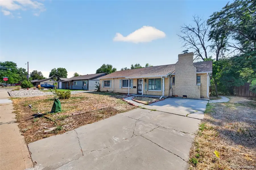 919 Troy Street, Aurora, CO 80011 - #2