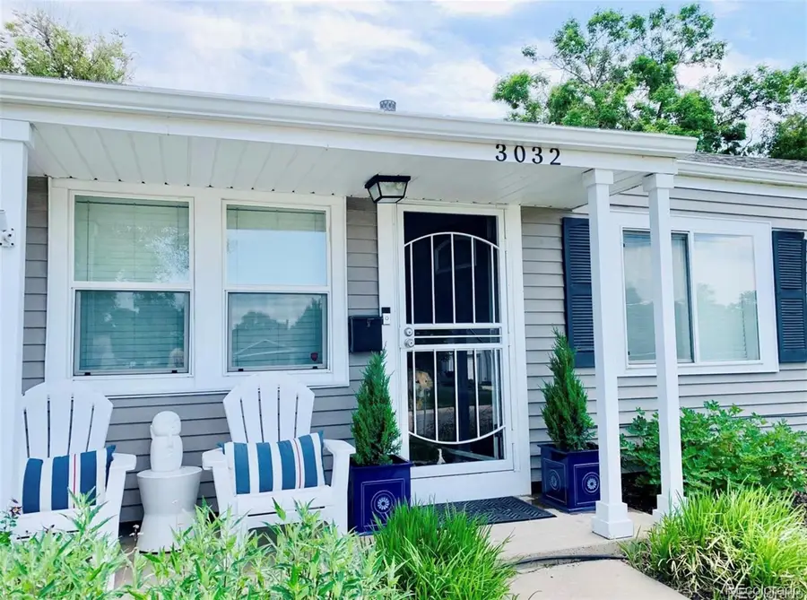 3032 S Grape Way, Denver, CO 80222 - #2