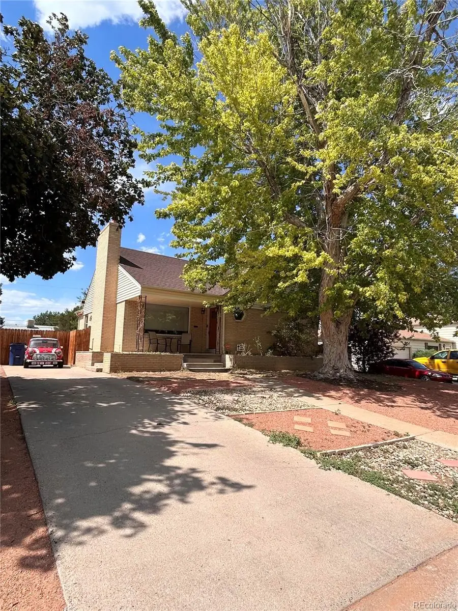 187 University Circle, Pueblo, CO 81005 - #1