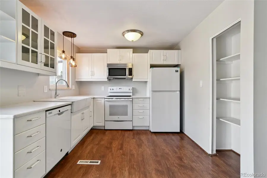 5707 S Lowell Boulevard, Littleton, CO 80123 - Image #2