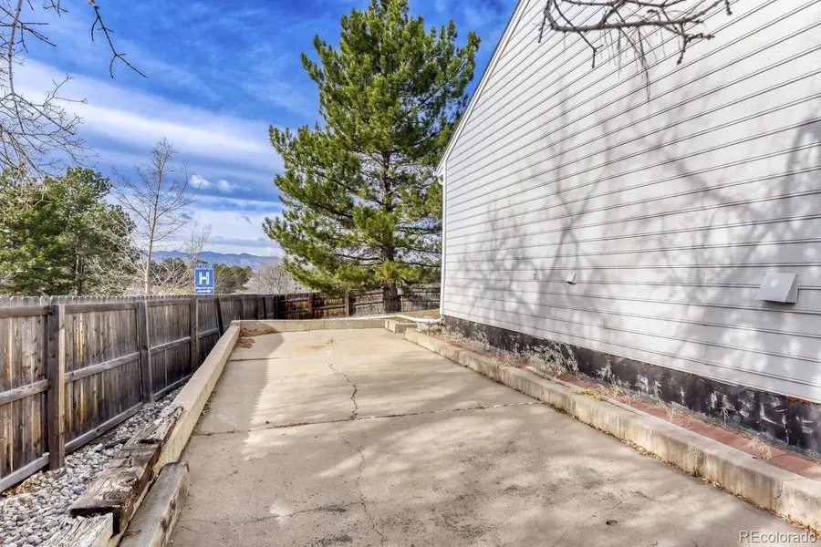 7885 S Logan Street, Littleton, CO 80122 - Image #3