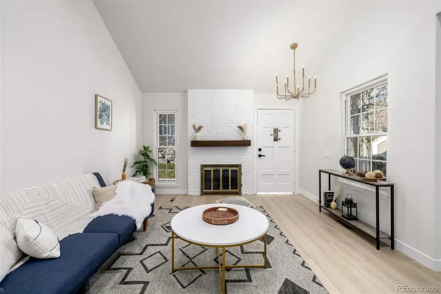 1055 S Fraser Way, Aurora, CO 80012 - Image #2