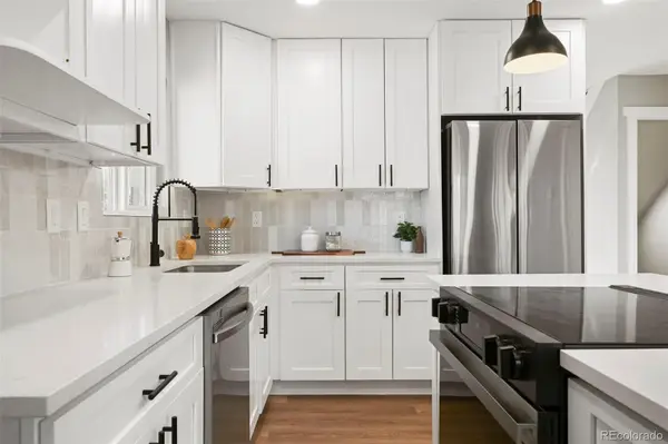 2890 S Sherman Street, Englewood, CO 80113