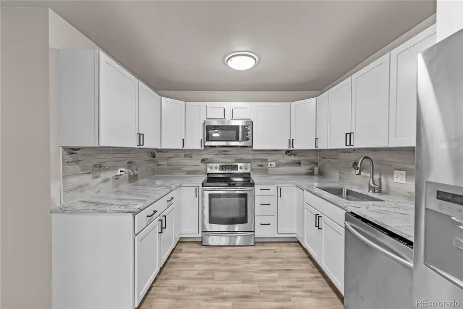 595 S Alton Way #5D, Denver, CO 80247 - Image #3