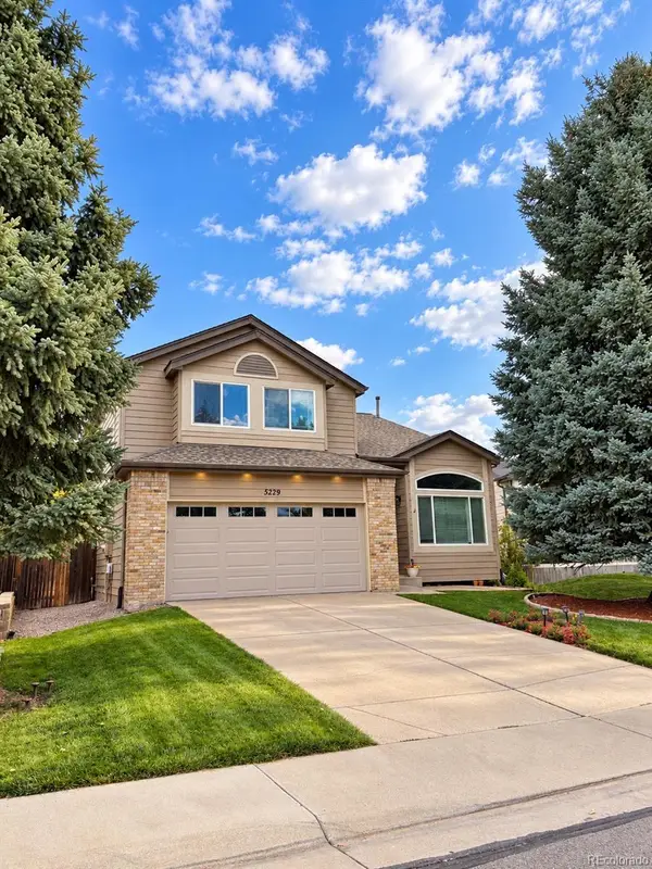5229 Dakota Avenue, Castle Rock, CO 80104