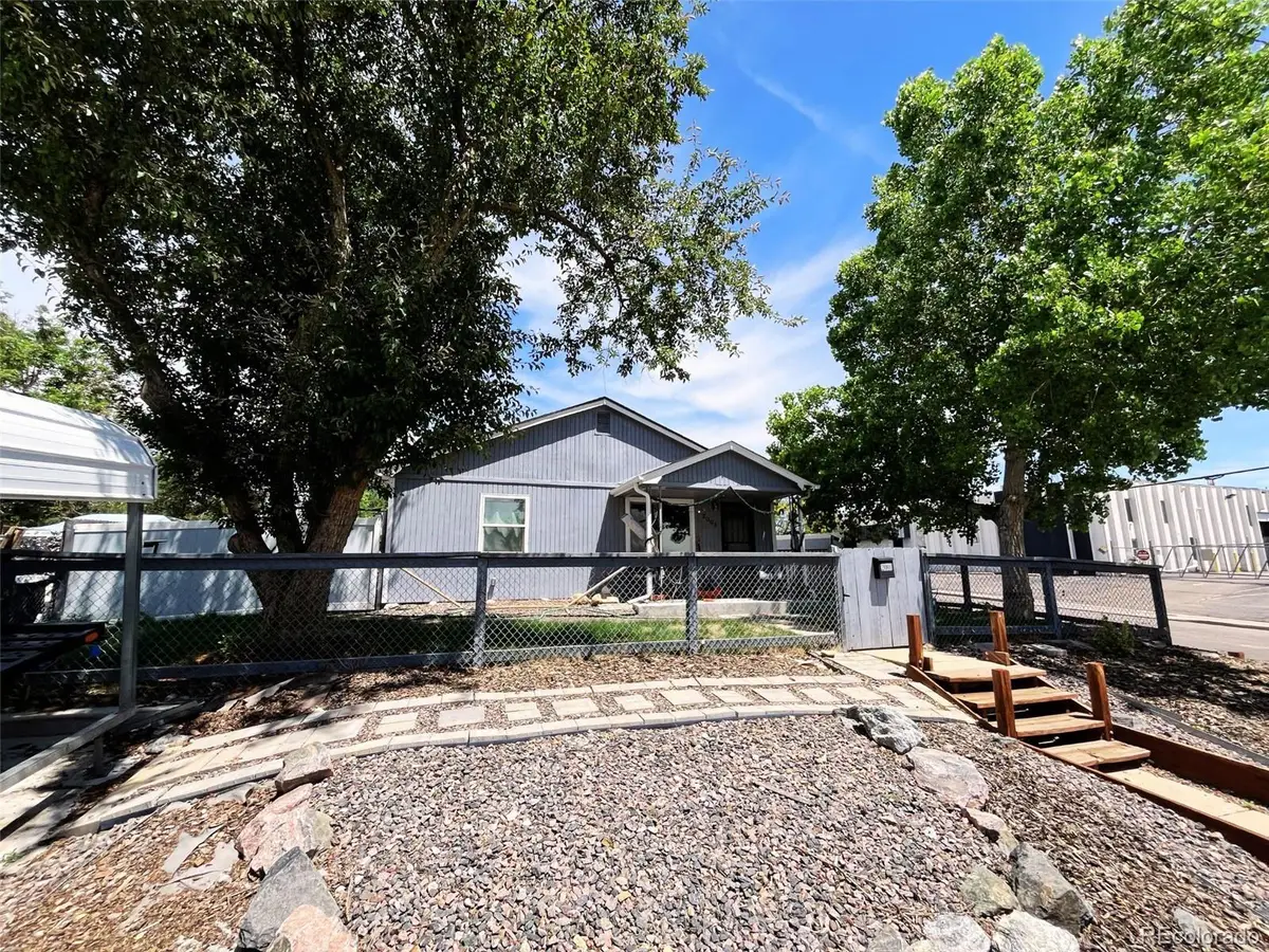 2001 W Vassar Avenue, Englewood, CO 80110 - #1