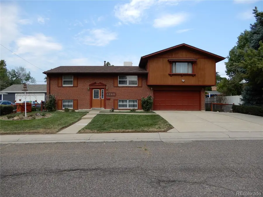 6671 Quay Court, Arvada, CO 80003 - #2