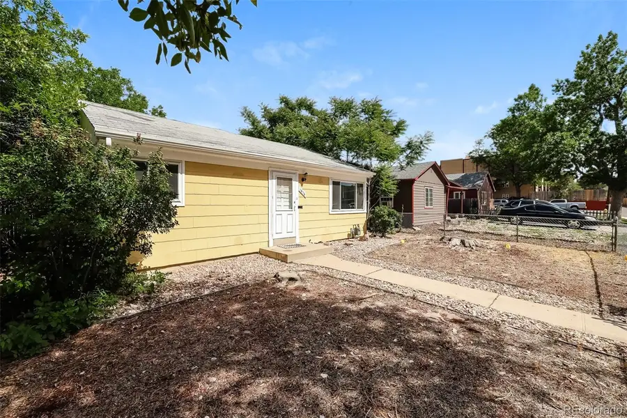 1616 Newark Street, Aurora, CO 80010 - #2