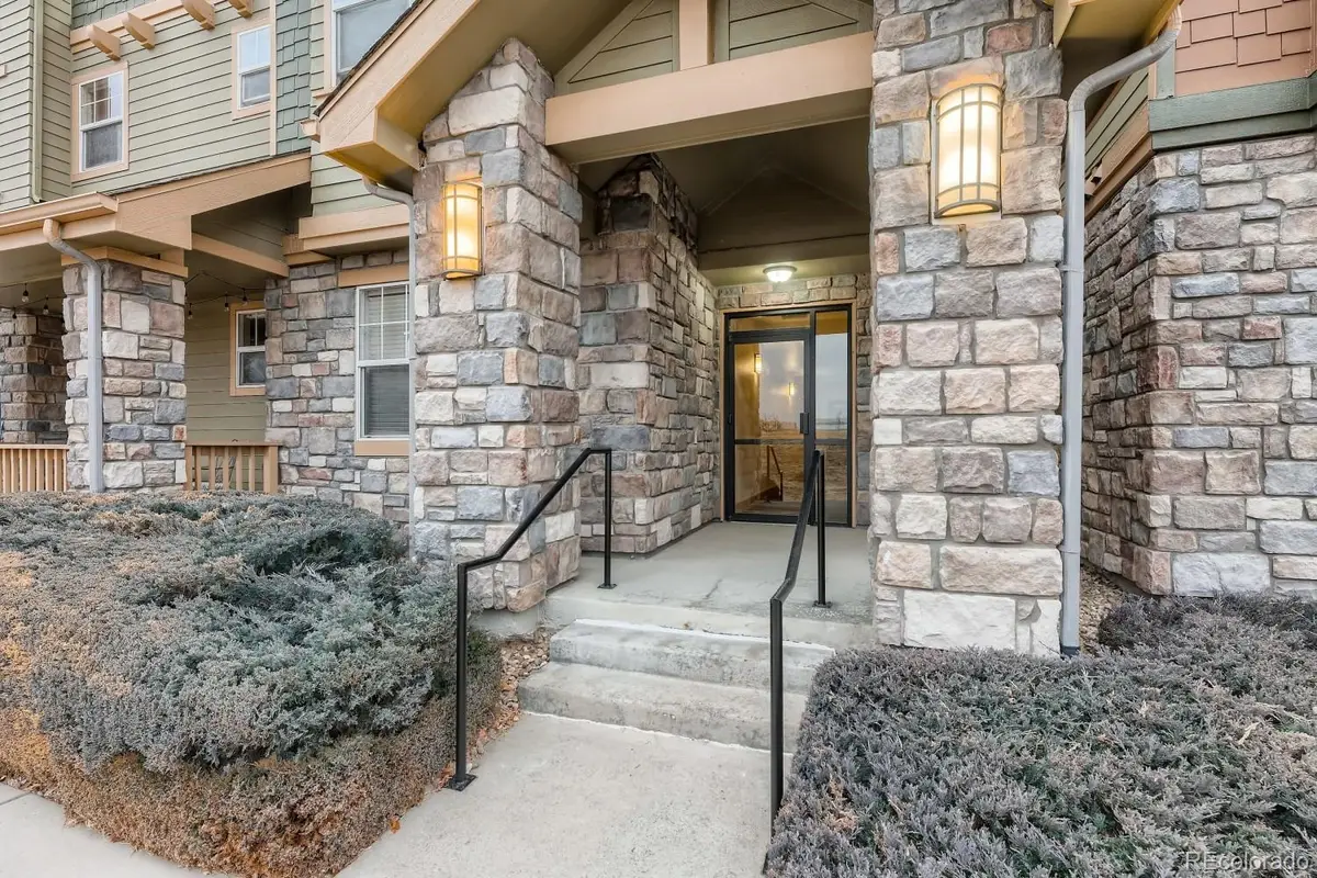15460 Canyon Gulch Lane #304, Englewood, CO 80112 - Image #1