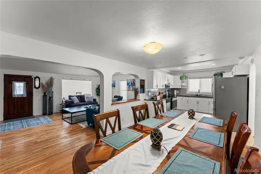 2706 W Pikes Peak Avenue, Colorado Springs, CO 80904 - #3