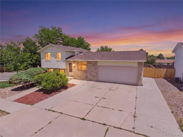 904 S Uravan Street, Aurora, CO 80017
