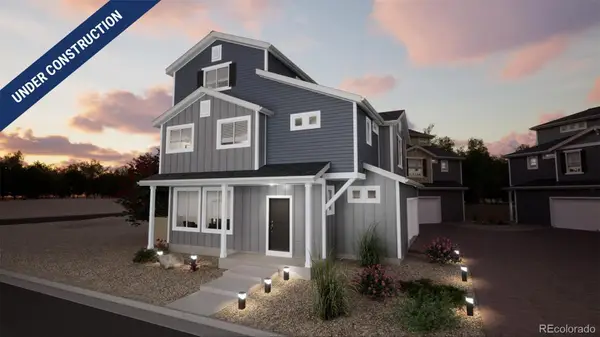 46589 Sunflower Lane, Bennett, CO 80102